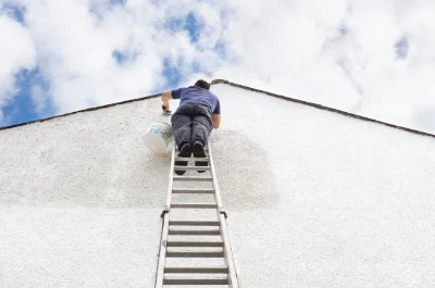Peinture extérieure à Chastreix — façades et ravalement